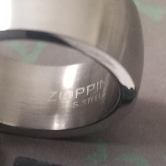 Boys Zoppini Firenze Stainless Steel Ring Size 6 - Picture 3 of 4